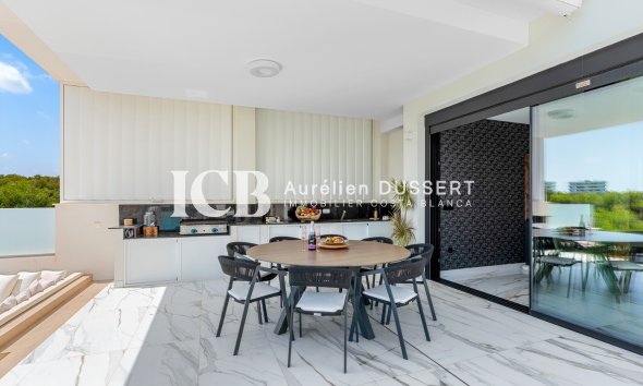 Resale - Villa -
Las Colinas Golf