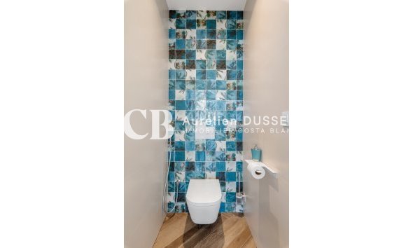 Resale - Villa -
Las Colinas Golf