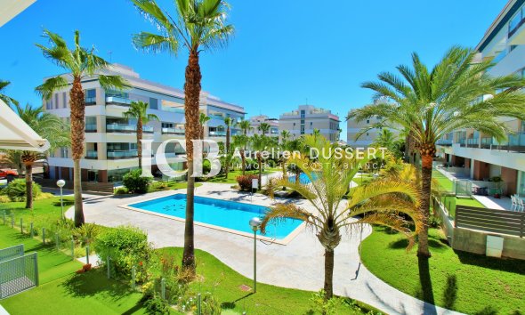 Revente - Appartement -
Orihuela Costa - Los Dolses