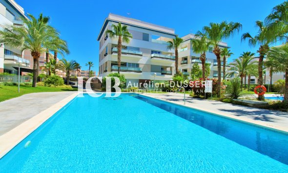 Revente - Appartement -
Orihuela Costa - Los Dolses