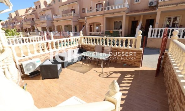 Revente - Maison mitoyenne -
Orihuela Costa - La Zenia