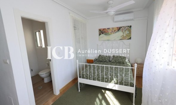 Revente - Maison mitoyenne -
Orihuela Costa - La Zenia