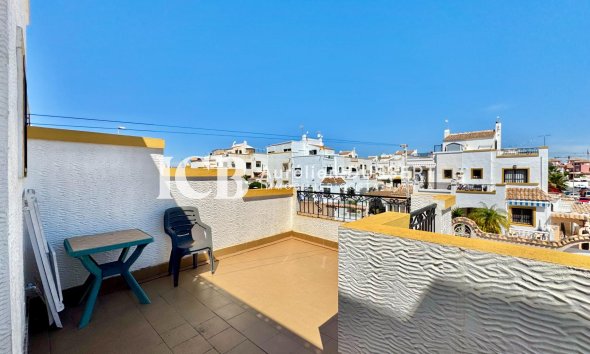 Revente - Maison mitoyenne -
Los Altos - Torrevieja