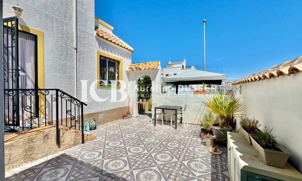 Revente - Maison mitoyenne -
Los Altos - Torrevieja