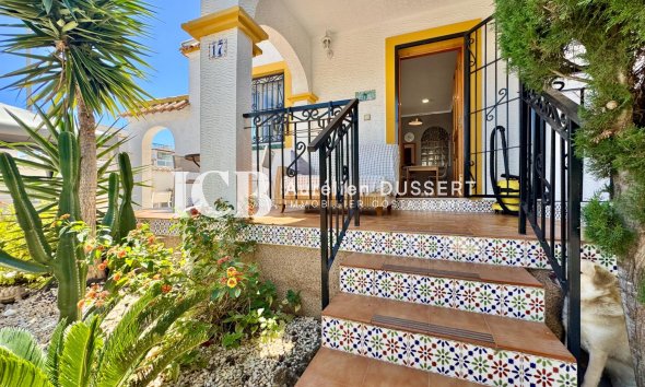 Revente - Maison mitoyenne -
Los Altos - Torrevieja