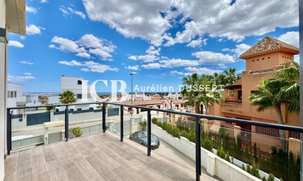 Revente - Villa -
San Miguel de Salinas