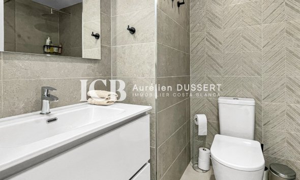 Revente - Appartement -
Orihuela Costa - Los Dolses