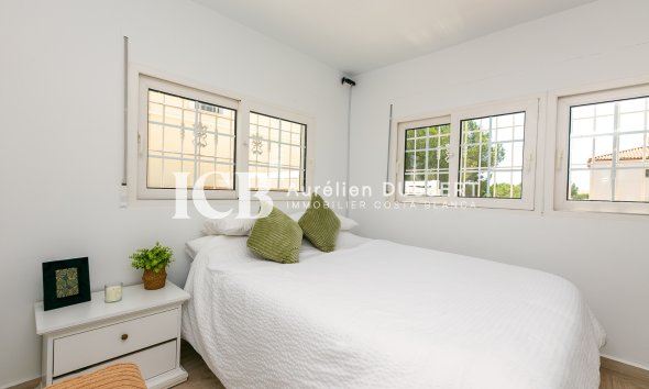 Revente - Maison individuelle -
Orihuela Costa - Los Dolses