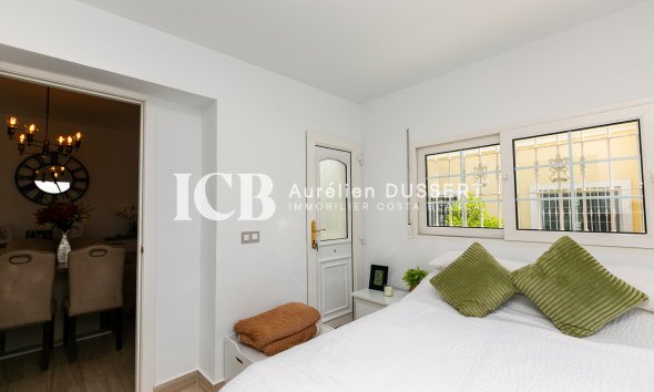 Revente - Maison individuelle -
Orihuela Costa - Los Dolses