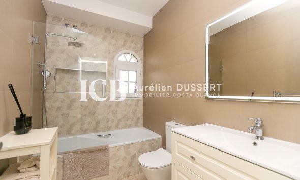 Revente - Maison individuelle -
Orihuela Costa - Los Dolses
