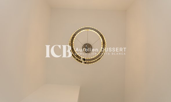 Revente - Maison individuelle -
Orihuela Costa - Los Dolses