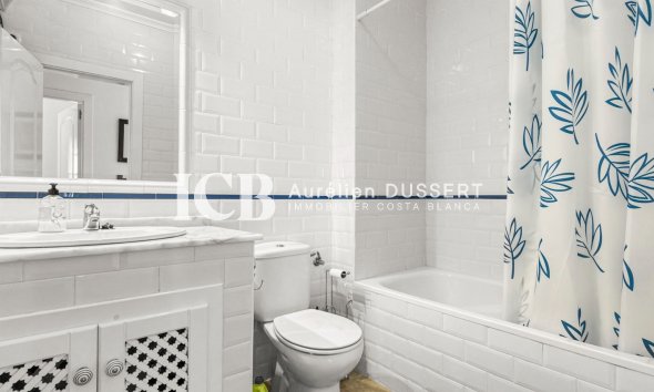 Revente - Appartement -
Orihuela Costa - Villamartín