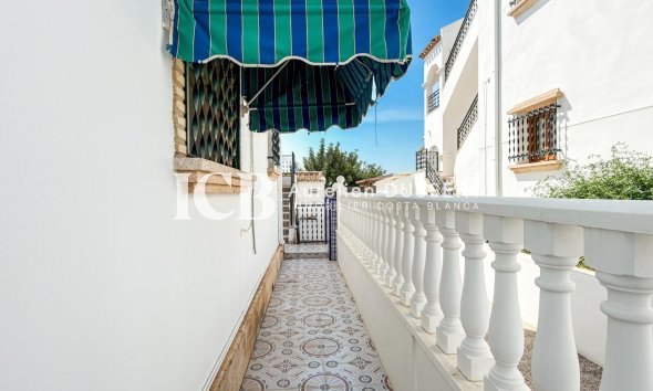 Revente - Appartement -
Orihuela Costa - Villamartín