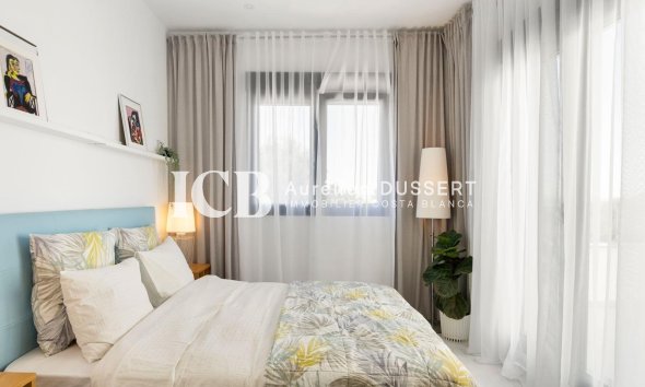 Revente - Maison mitoyenne -
Orihuela Costa - Villamartín