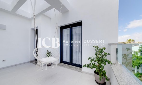Revente - Maison mitoyenne -
Orihuela Costa - Villamartín