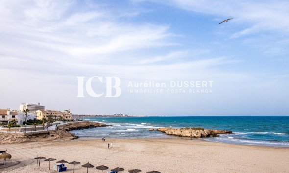 Revente - Maison mitoyenne -
Orihuela Costa - Villamartín