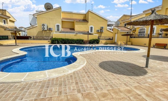 Revente - Maison individuelle -
Orihuela Costa - Los Dolses