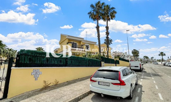 Revente - Maison individuelle -
Orihuela Costa - Los Dolses