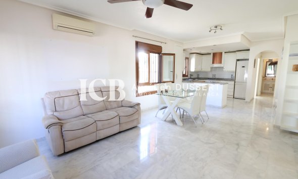 Revente - Appartement -
Orihuela Costa - PAU 8