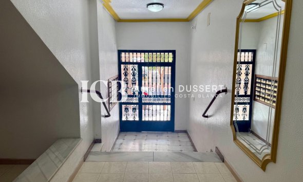 Reventa - Apartamento / piso -
Torrevieja