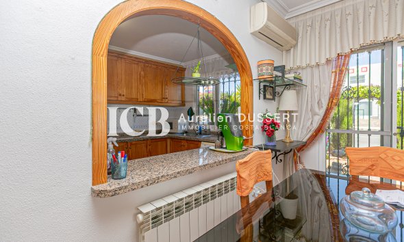 Revente - Maison mitoyenne -
Orihuela Costa - La Zenia