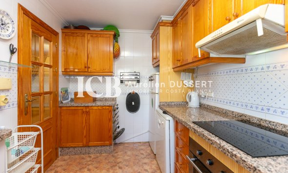 Revente - Maison mitoyenne -
Orihuela Costa - La Zenia