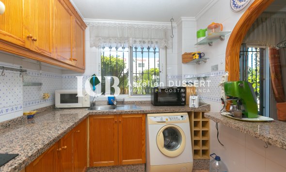 Revente - Maison mitoyenne -
Orihuela Costa - La Zenia