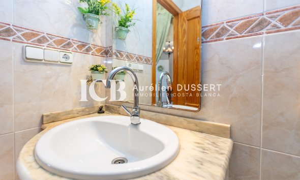 Revente - Maison mitoyenne -
Orihuela Costa - La Zenia