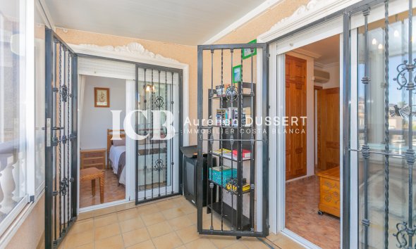 Revente - Maison mitoyenne -
Orihuela Costa - La Zenia