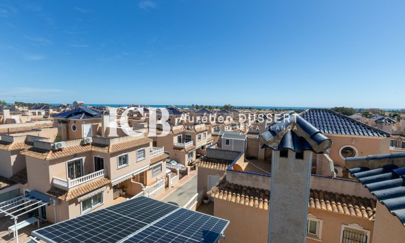 Revente - Maison mitoyenne -
Orihuela Costa - La Zenia