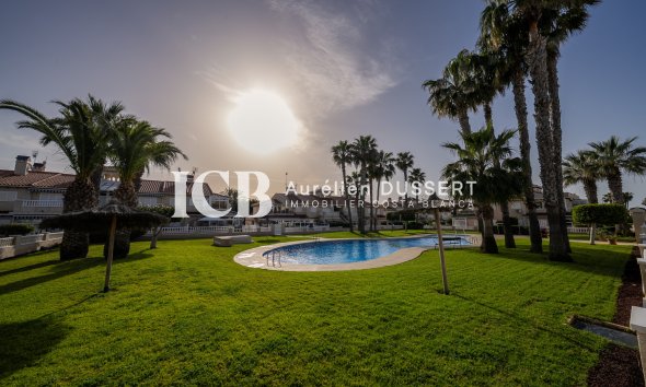 Resale - Townhouse -
Orihuela Costa - Zeniamar-Horizonte-La Campana