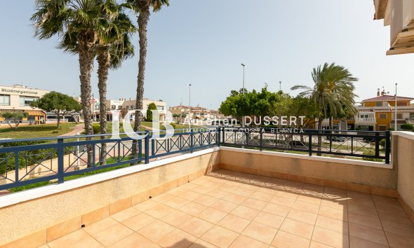 Resale - Townhouse -
Orihuela Costa - Zeniamar-Horizonte-La Campana