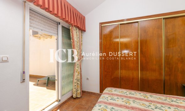 Revente - Maison mitoyenne -
Orihuela Costa - La Zenia