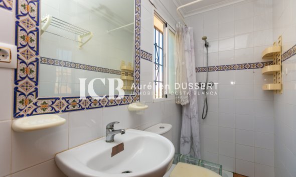 Revente - Maison mitoyenne -
Orihuela Costa - La Zenia