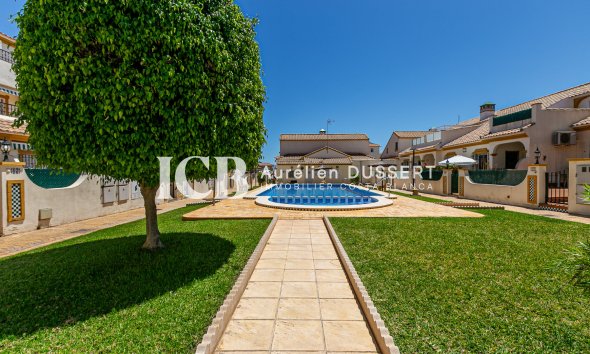 Revente - Maison mitoyenne -
Orihuela Costa - La Zenia