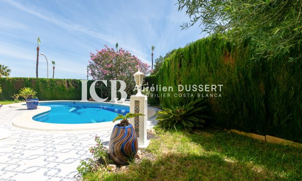 Revente - Maison individuelle -
Orihuela Costa - Villamartín