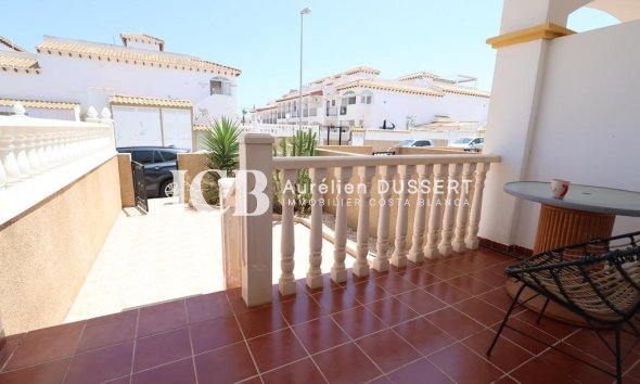 Reventa - Adosado -
Orihuela Costa - La Ciñuelica