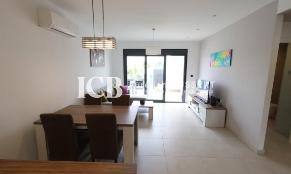 Resale - Apartment / flat -
Guardamar del Segura - EL RASO
