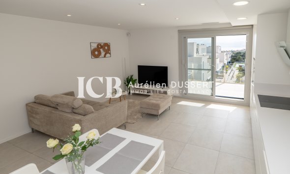 Resale - Apartment / flat -
Orihuela Costa - Playa Flamenca