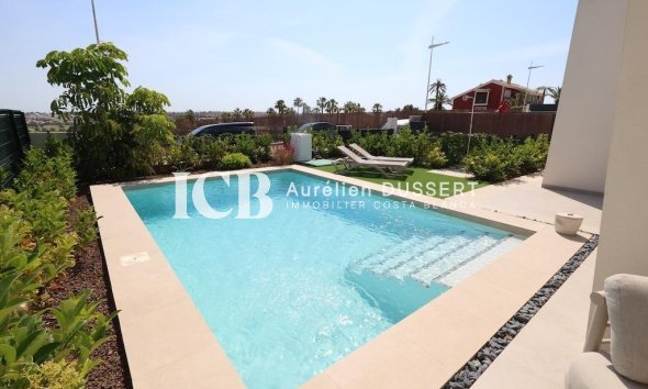 Resale - Villa -
Algorfa - La Finca Golf Resort