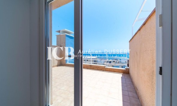 Resale - Townhouse -
Orihuela Costa - Campoamor