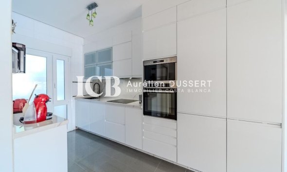 Resale - Townhouse -
Orihuela Costa - Campoamor