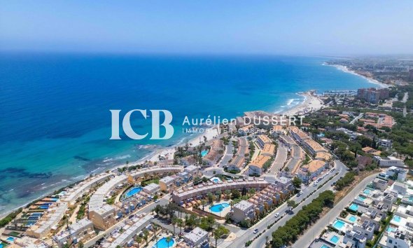 Resale - Townhouse -
Orihuela Costa - Campoamor