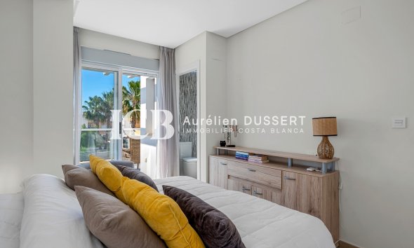 Revente - Maison mitoyenne -
Orihuela Costa - La Florida