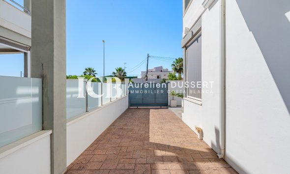 Revente - Maison mitoyenne -
Orihuela Costa - La Florida