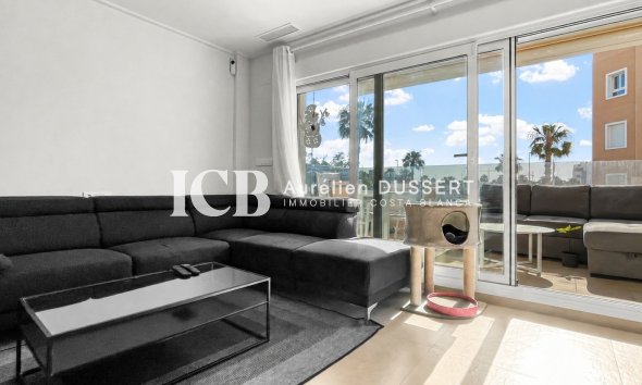 Resale - Apartment / flat -
Guardamar del Segura - EL RASO