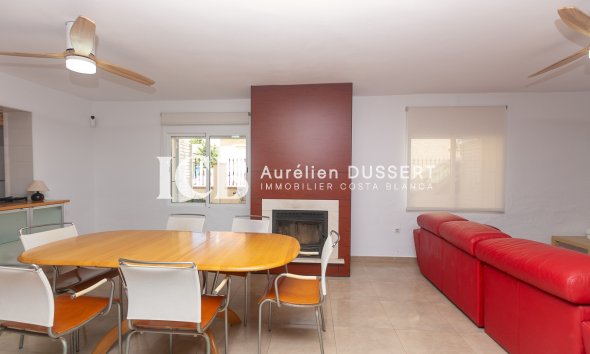 Revente - Maison individuelle -
Orihuela Costa - La Zenia