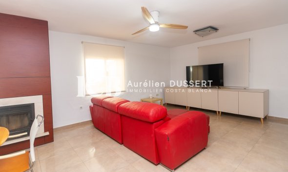 Revente - Maison individuelle -
Orihuela Costa - La Zenia