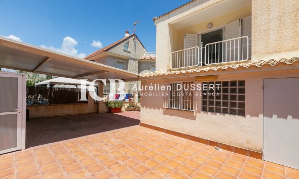 Revente - Maison individuelle -
Orihuela Costa - La Zenia
