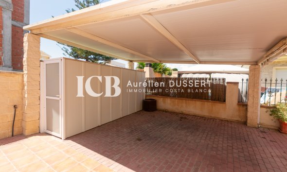 Revente - Maison individuelle -
Orihuela Costa - La Zenia